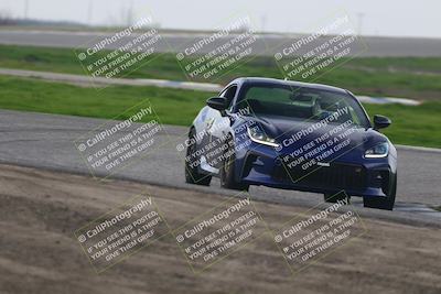 media/Jan-25-2026-Speed Ventures (Sun) [[0f6c16c17e]]/Yellow/Session 3 (Sunset)/